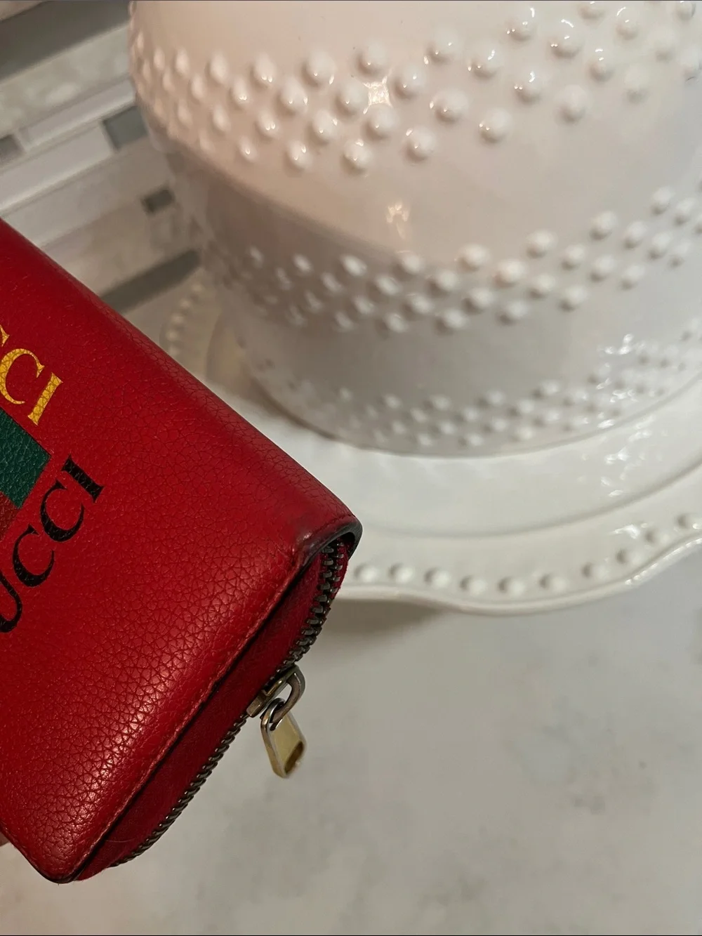 Gucci Red Leather Zip Wallet with Green & Gold Logo - Picture 4 of 10